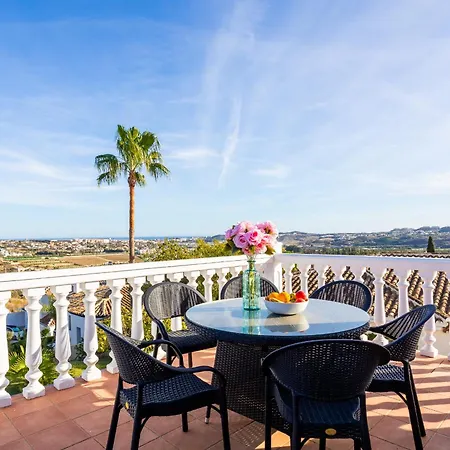 Villa, Golf Villa Mijas