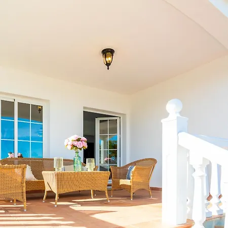 Villa, Golf Villa