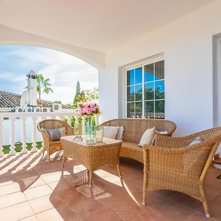 Villa, Golf